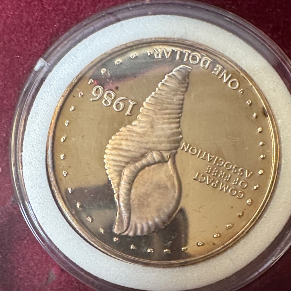 Marshal Island Silver Commemorative Coin Set two coins - Picture 4 of 14